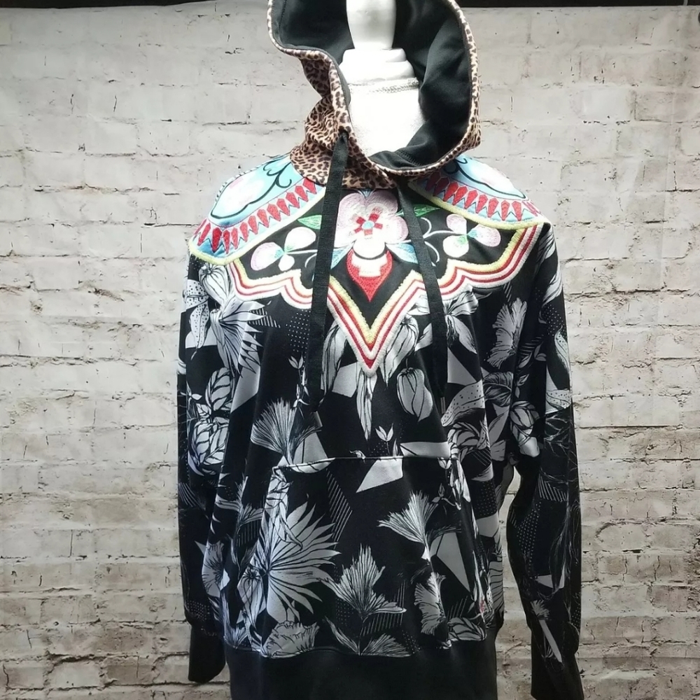 Adidas Womens Medium hoody
